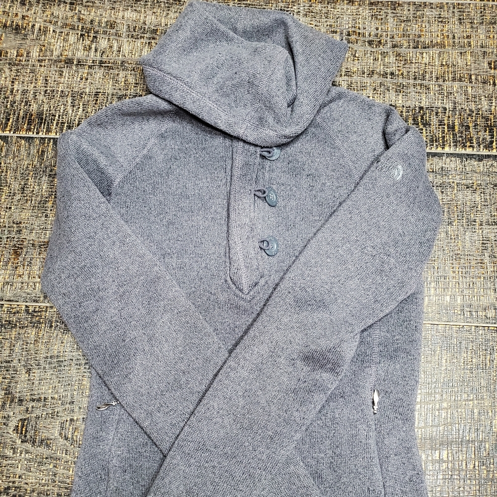 North face sweatshirt